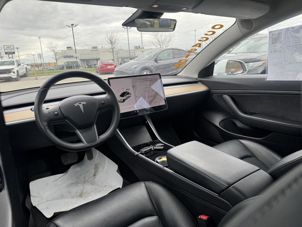 2020 Tesla Model 3 Standard Range Plus Bas Kilométrage in Terrebonne, Quebec - 10 - w1024h768px