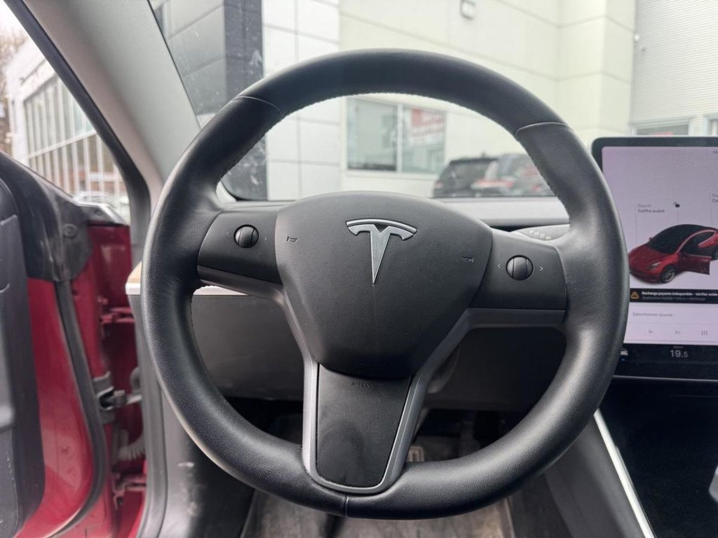 2020 Tesla Model 3 Standard Range Plus Navigation in Terrebonne, Quebec - 11 - w1024h768px