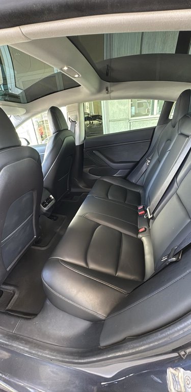 2020 Tesla Model 3 Standard Range Plus Cuir Bas Kilométrage in Terrebonne, Quebec - 9 - w1024h768px