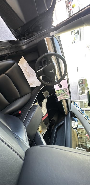 2020 Tesla Model 3 Standard Range Plus Cuir Bas Kilométrage in Terrebonne, Quebec - 10 - w1024h768px