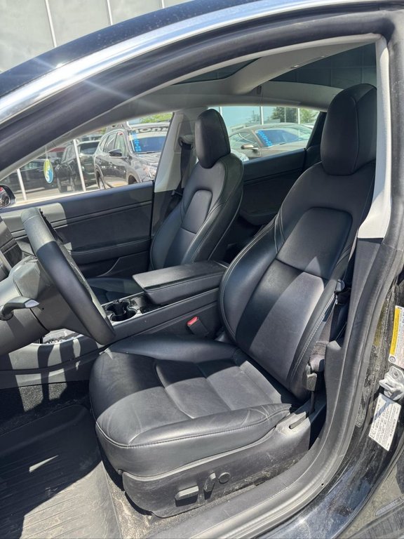 2020 Tesla Model 3 Standard Range Plus in Terrebonne, Quebec - 7 - w1024h768px