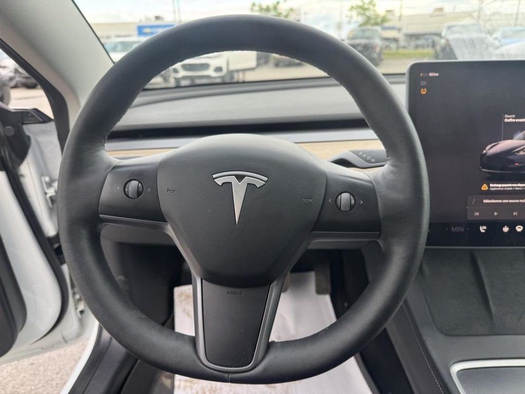 2022 Tesla Model 3 Bas Kilométrage Cuir Toit Vitré in Terrebonne, Quebec - 11 - w1024h768px