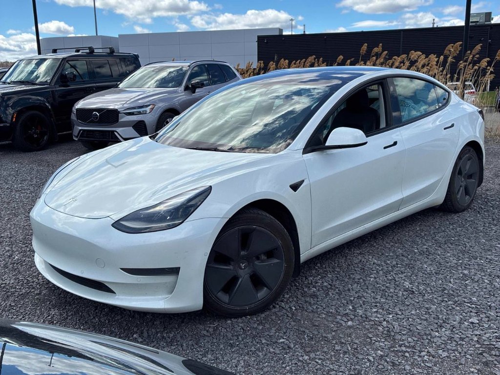 2022 Tesla Model 3 Bas Kilométrage Cuir Toit Vitré in Terrebonne, Quebec - 1 - w1024h768px