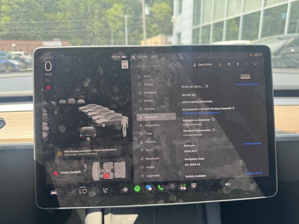 2022 Tesla Model 3 Cuir Toit Vitré in Terrebonne, Quebec - 11 - w1024h768px