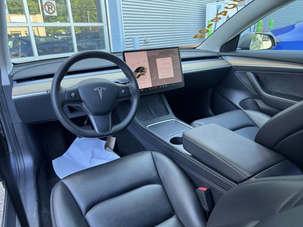 Tesla Model 3 Standard Range Plus Bas Kilométrage 2022 à Terrebonne, Québec - 10 - w1024h768px