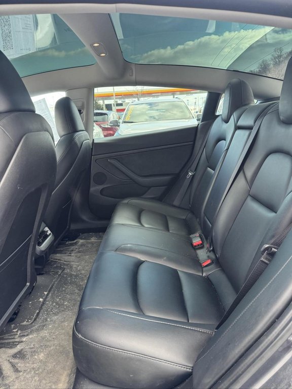 Tesla Model 3 Standard Range Plus 2023 à Terrebonne, Québec - 9 - w1024h768px