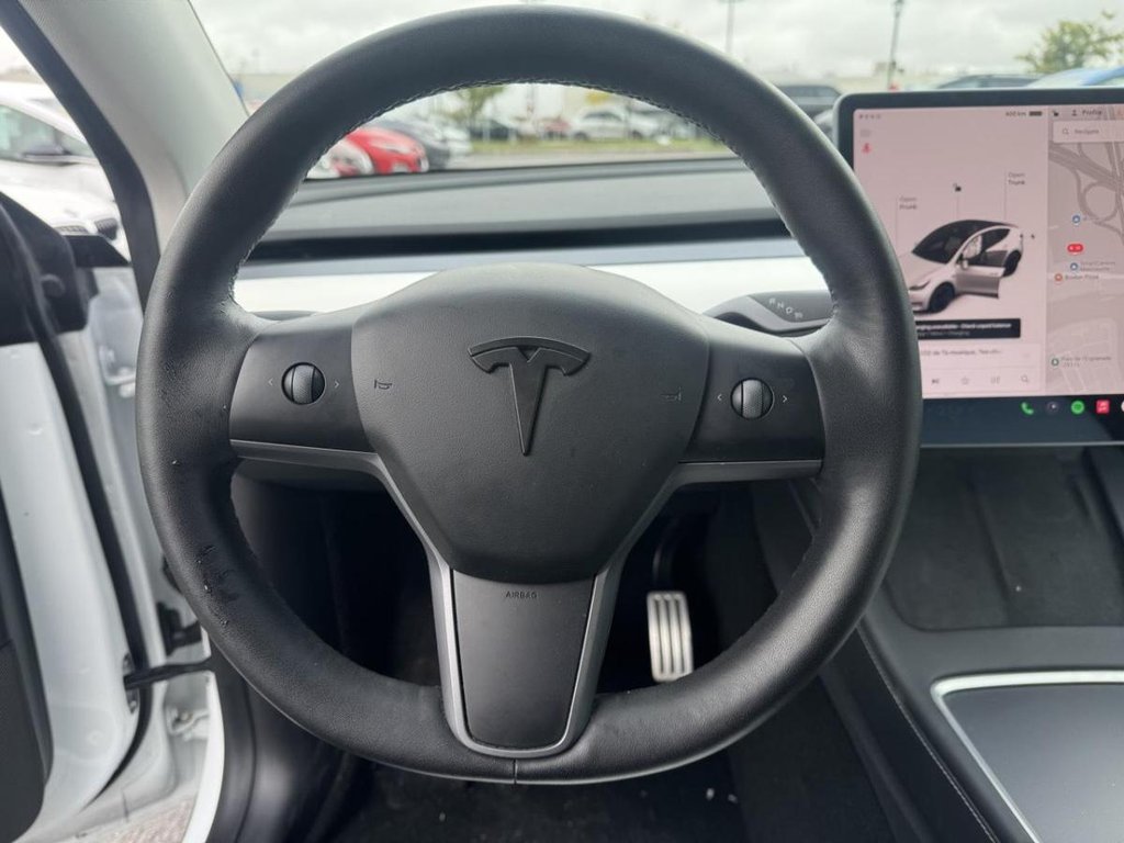 Tesla Model Y Performance AWD Intérieur Blanc 2021 à Terrebonne, Québec - 11 - w1024h768px