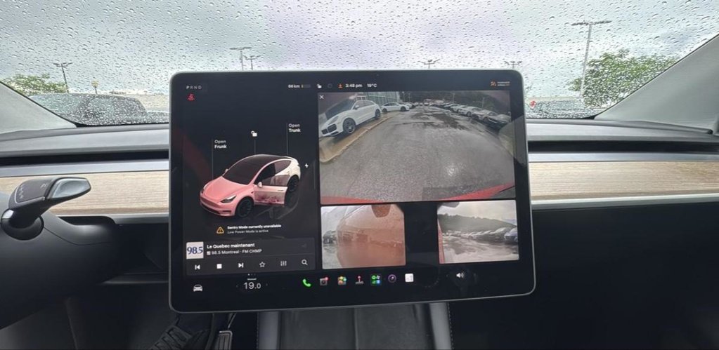 2022 Tesla Model Y Long Range AWD Cuir 7 Passagers in Terrebonne, Quebec - 12 - w1024h768px