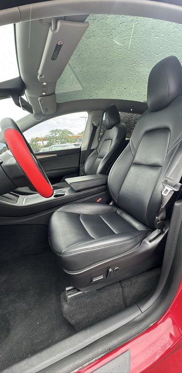 2022 Tesla Model Y Long Range AWD Cuir 7 Passagers in Terrebonne, Quebec - 8 - w1024h768px
