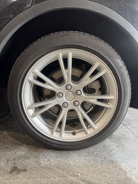 2022 Tesla Model Y Long Range AWD Cuir in Terrebonne, Quebec - 15 - w1024h768px