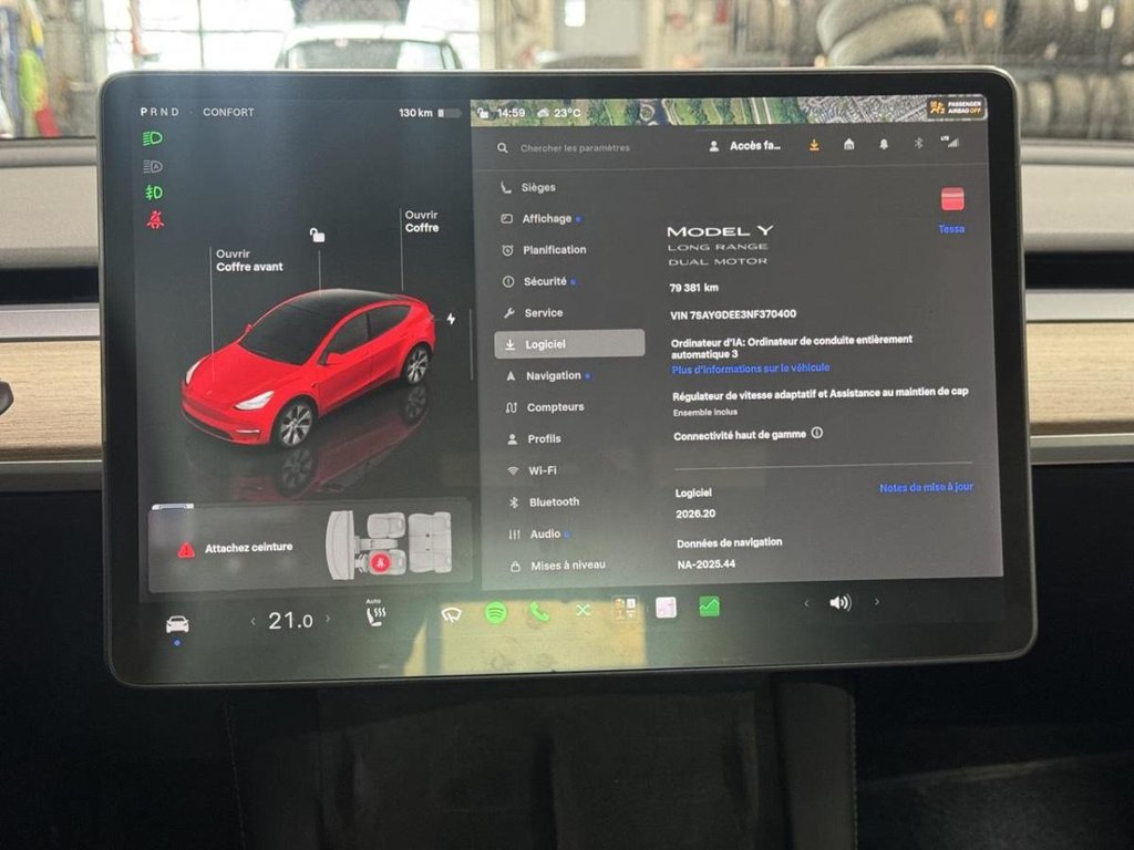 2022 Tesla Model Y Long Range AWD Cuir in Terrebonne, Quebec - 12 - w1024h768px