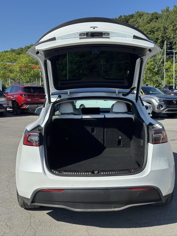 2022 Tesla Model Y Performance in Terrebonne, Quebec - 14 - w1024h768px