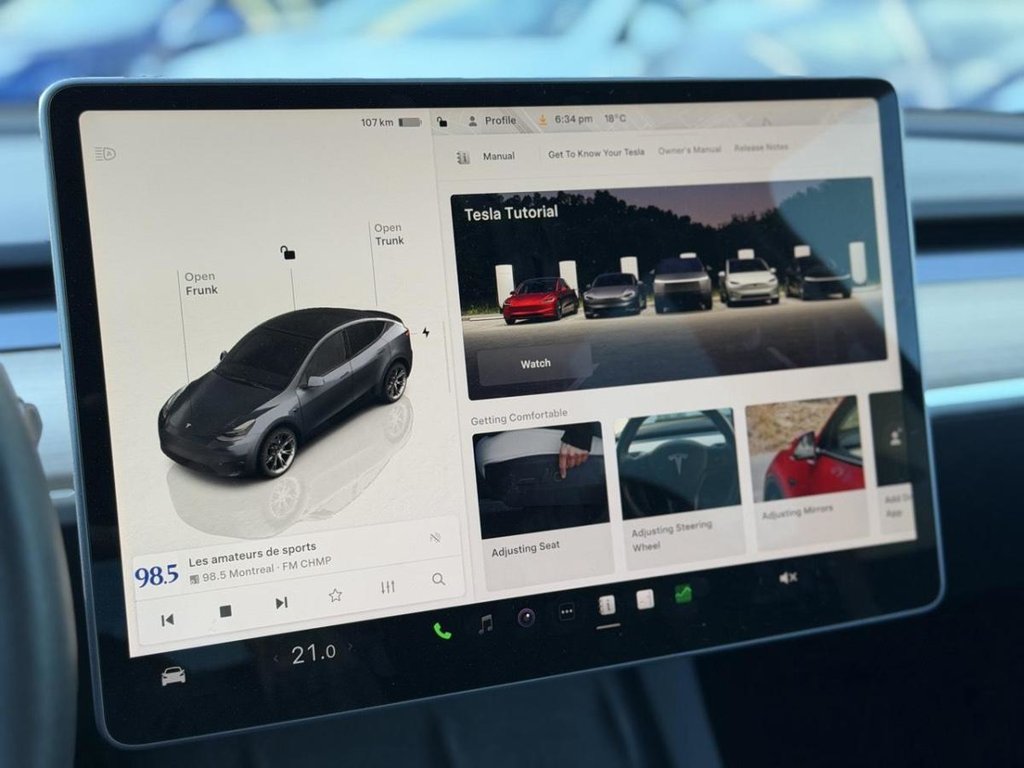 Tesla Model Y Long Range AWD Cuir 2023 à Terrebonne, Québec - 13 - w1024h768px
