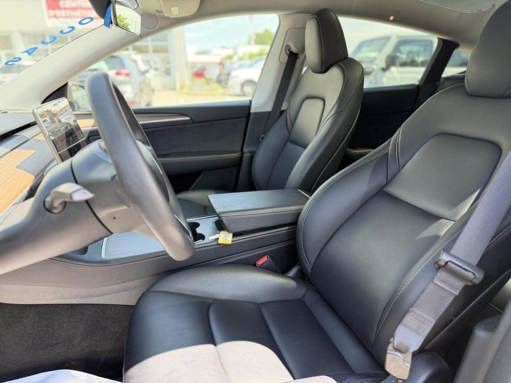 2024 Tesla Model Y Long Range AWD Cuir in Terrebonne, Quebec - 8 - w1024h768px
