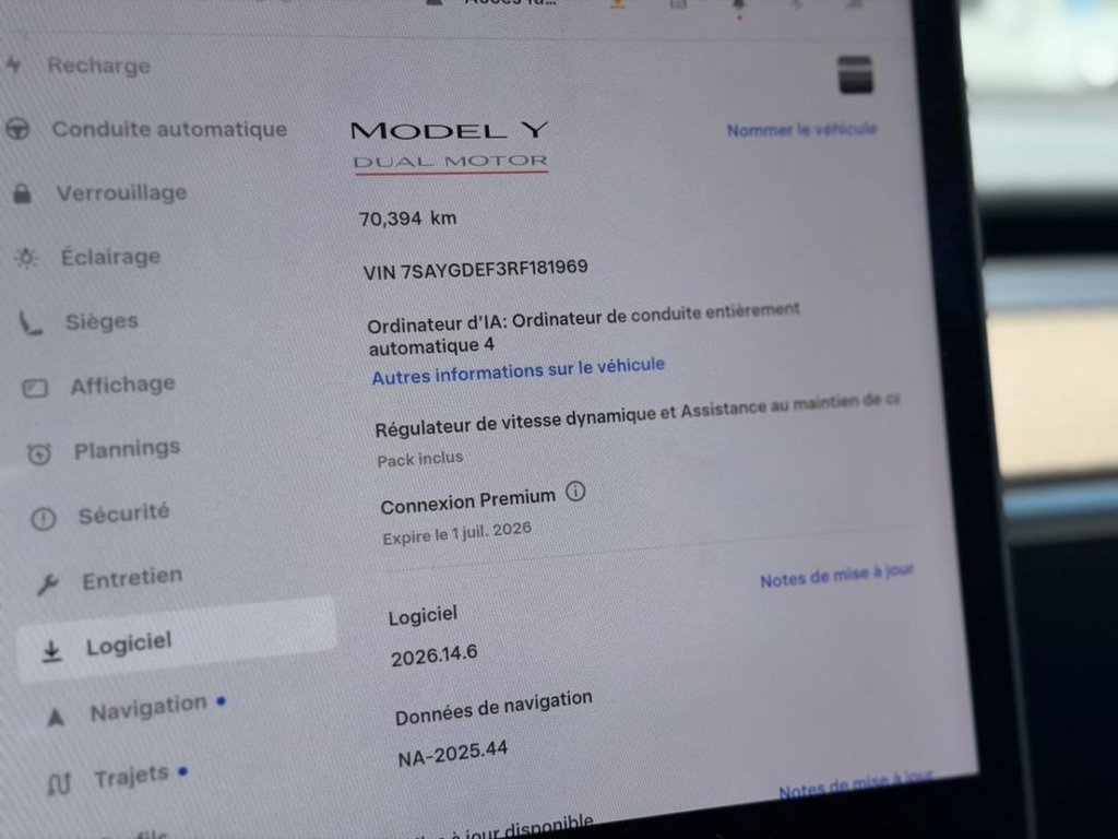 2024 Tesla Model Y Performance AWD Cuir in Terrebonne, Quebec - 15 - w1024h768px