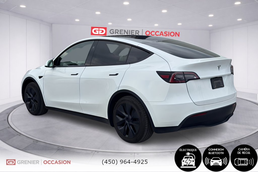 2024 Tesla Model Y Cuir Toit Vitré Bas Kilométrage in Terrebonne, Quebec - 4 - w1024h768px