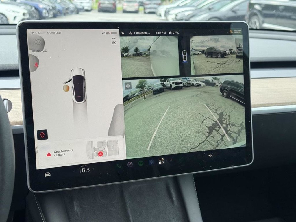 2024 Tesla Model Y Cuir Toit Vitré Bas Kilométrage in Terrebonne, Quebec - 12 - w1024h768px
