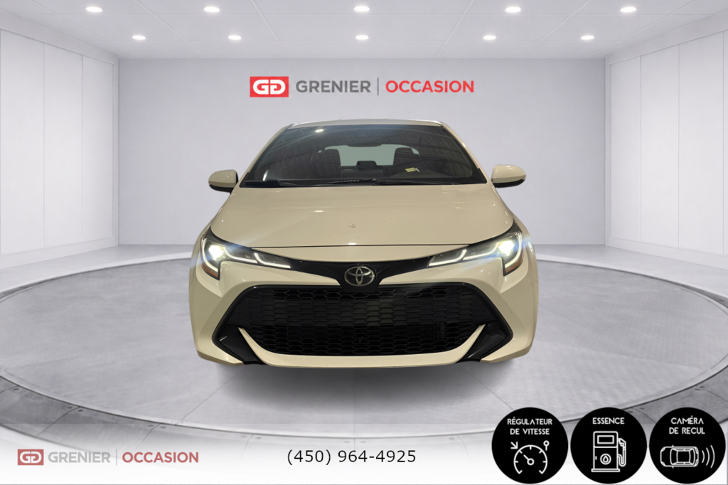 2022 Toyota Corolla Hatchback SE in Terrebonne, Quebec - 6 - w1024h768px