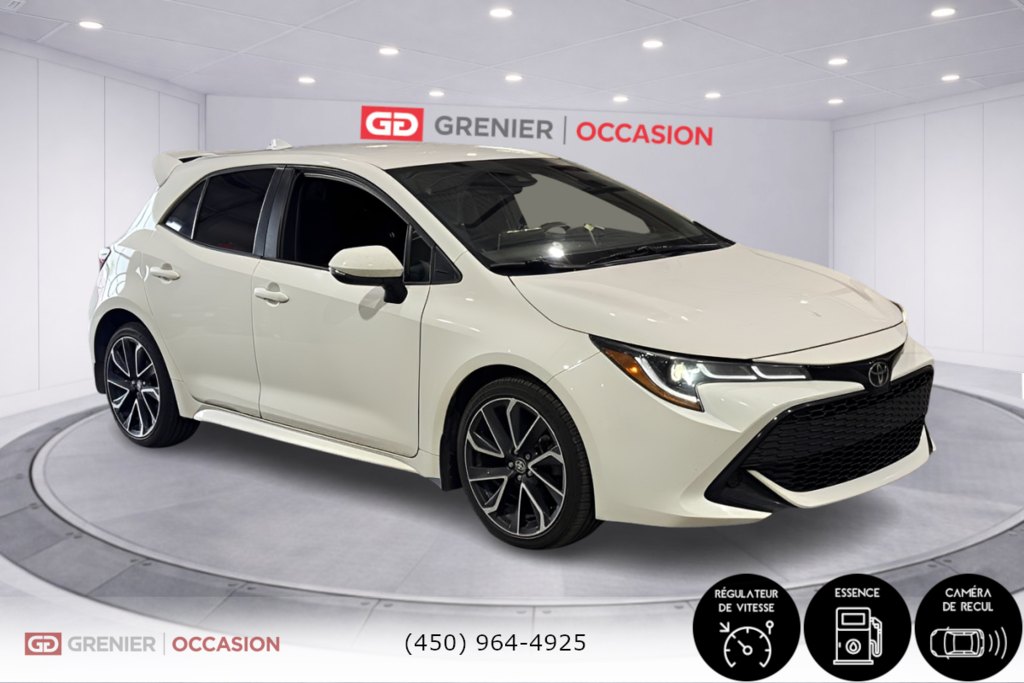 2022 Toyota Corolla Hatchback SE in Terrebonne, Quebec - 1 - w1024h768px