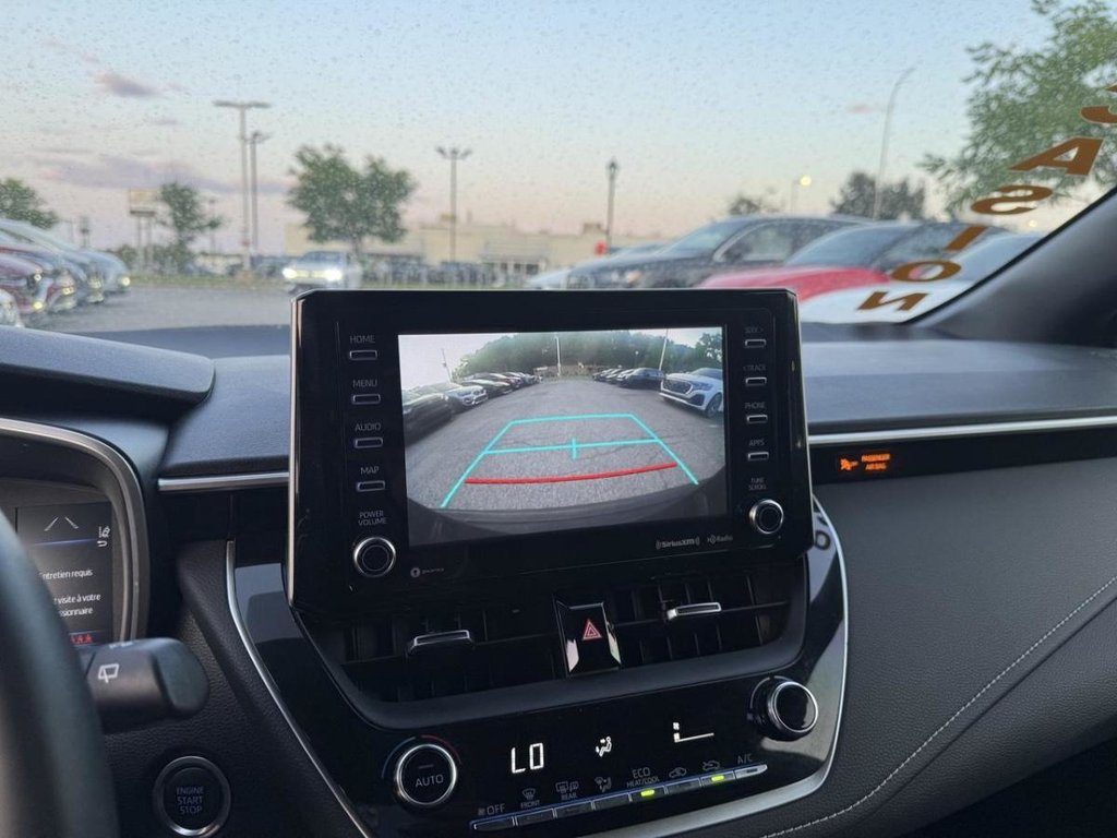 2022 Toyota Corolla Hatchback SE Amélioré Bas Kilométrage in Terrebonne, Quebec - 13 - w1024h768px