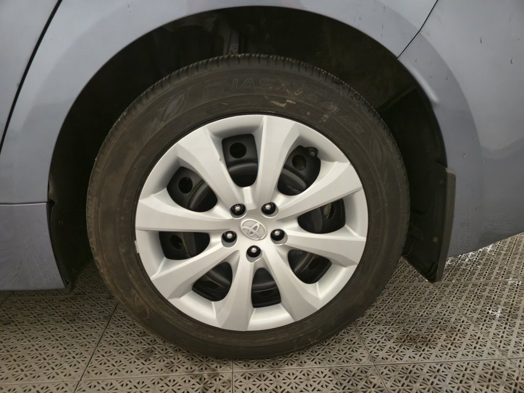 2022 Toyota Corolla LE Air Climatisé Bas Kilométrage in Terrebonne, Quebec - 23 - w1024h768px