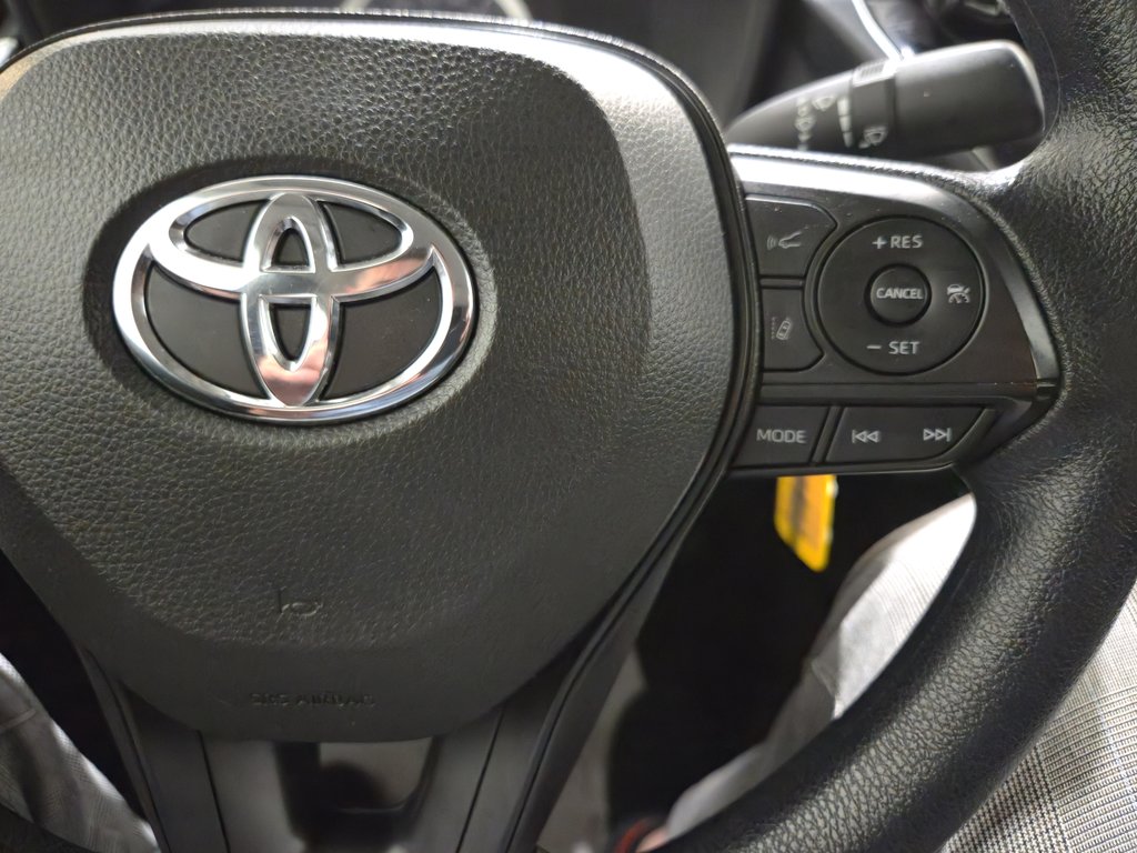 2022 Toyota Corolla LE Air Climatisé Bas Kilométrage in Terrebonne, Quebec - 11 - w1024h768px