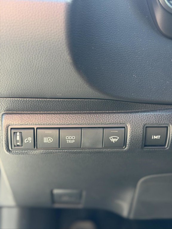 2024 Toyota GR Corolla Core Bas Kilométrage in Terrebonne, Quebec - 9 - w1024h768px