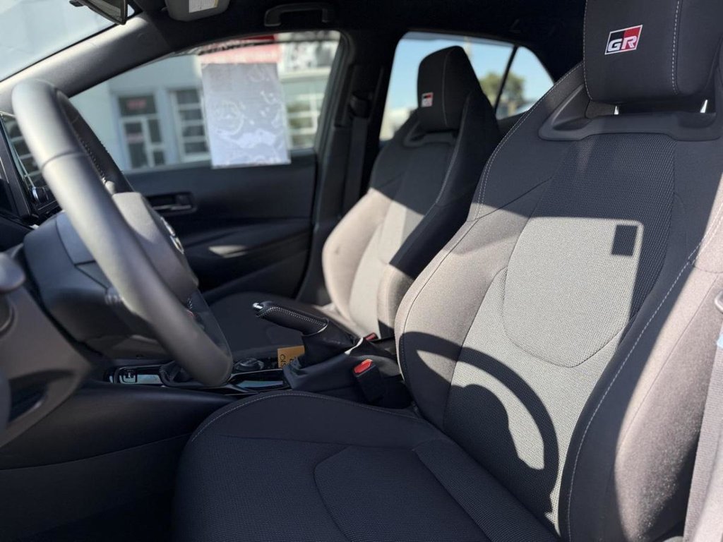 2024 Toyota GR Corolla Core Bas Kilométrage in Terrebonne, Quebec - 8 - w1024h768px