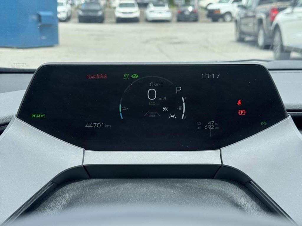 2025 Toyota Prius Plug-In Hybrid SE Plug In Caméra De Recul in Terrebonne, Quebec - 12 - w1024h768px
