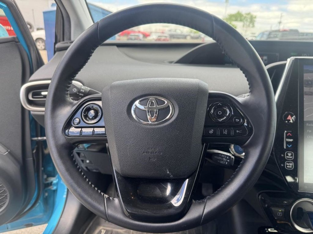 2020 Toyota Prius Prime Upgrade Cuir Navigation in Terrebonne, Quebec - 10 - w1024h768px