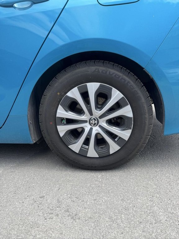 2020 Toyota Prius Prime Upgrade Cuir Navigation in Terrebonne, Quebec - 17 - w1024h768px