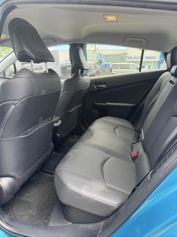 2020 Toyota Prius Prime Upgrade Cuir Navigation in Terrebonne, Quebec - 9 - w1024h768px