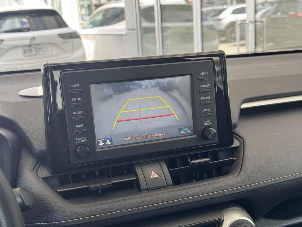 2020 Toyota RAV4 LE AWD Bas Kilométrage in Terrebonne, Quebec - 13 - w1024h768px