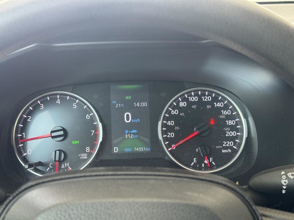 2020 Toyota RAV4 LE AWD Bas Kilométrage in Terrebonne, Quebec - 14 - w1024h768px