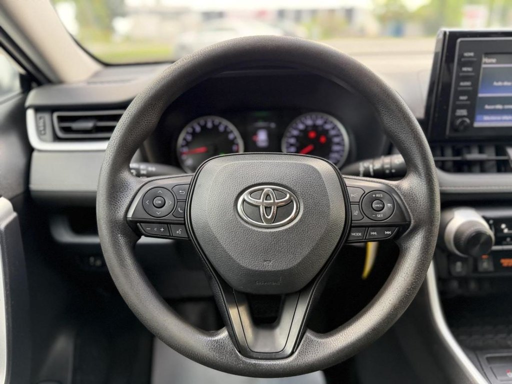 Toyota RAV4 LE AWD 2020 à Terrebonne, Québec - 17 - w1024h768px