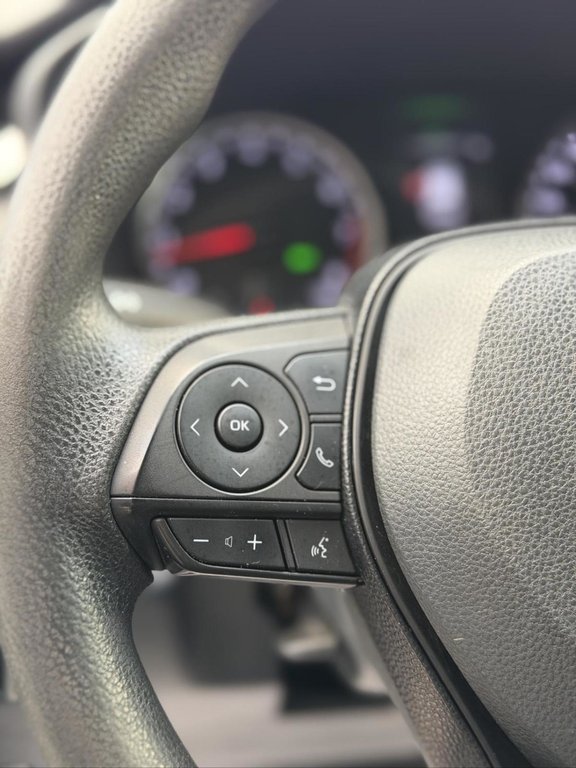 Toyota RAV4 LE AWD 2020 à Terrebonne, Québec - 10 - w1024h768px