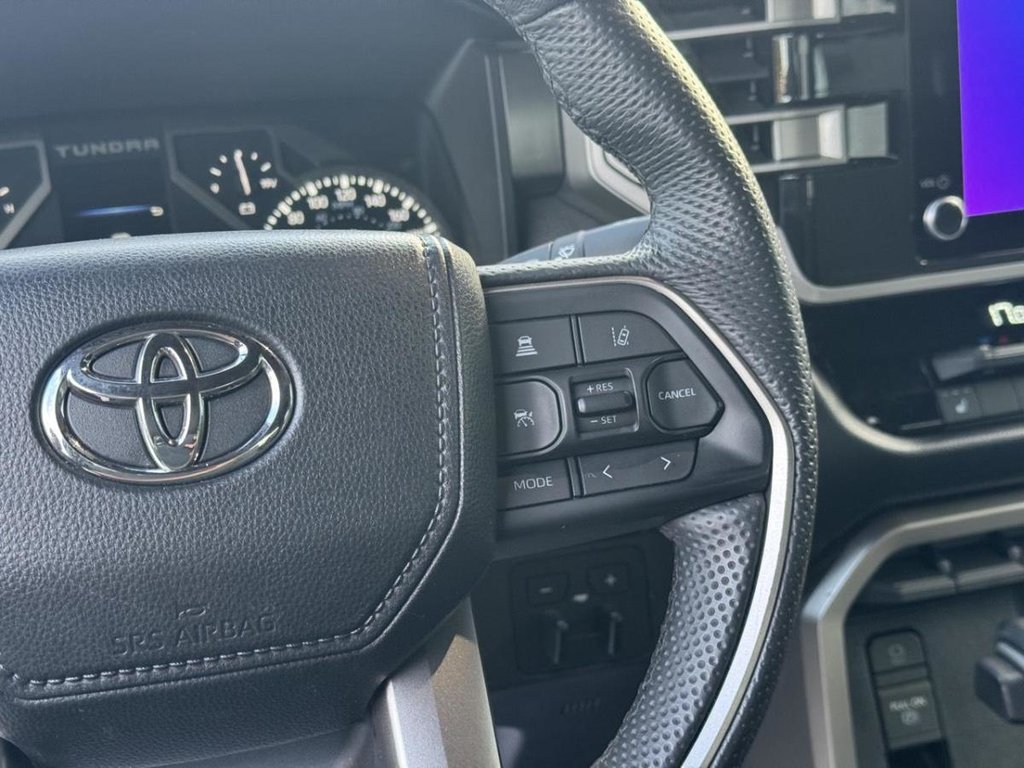 2025 Toyota Tundra SR5 Crew Cab in Terrebonne, Quebec - 13 - w1024h768px
