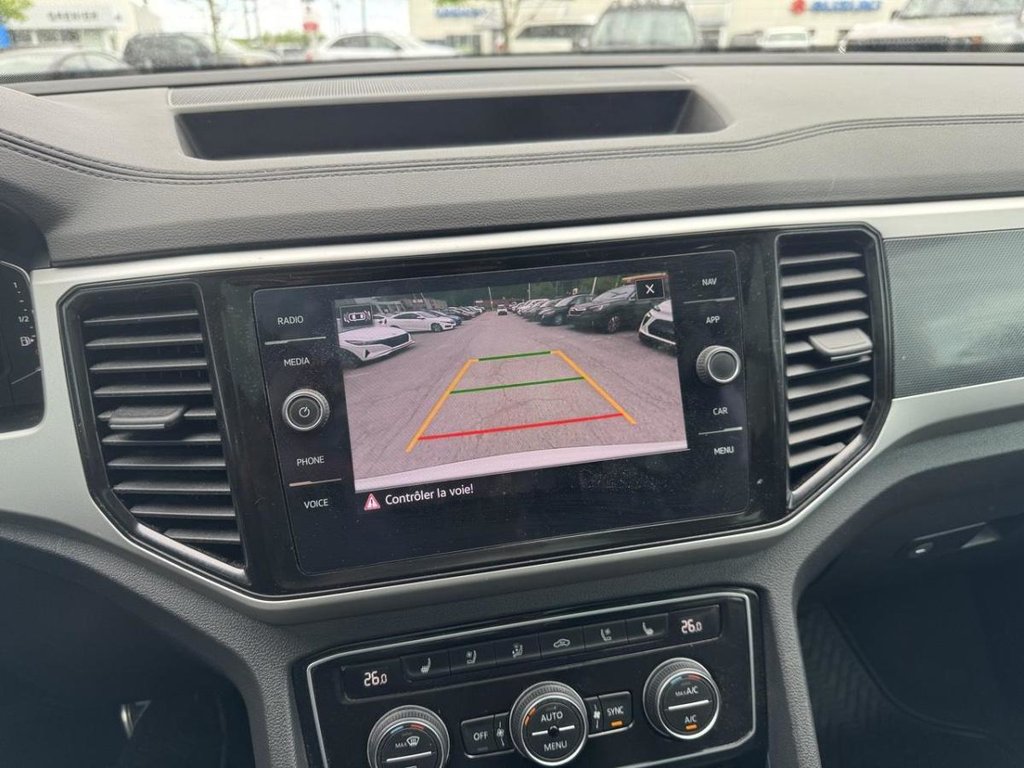 2022 Volkswagen Atlas Cross Sport Highline Cuir Toit Panoramique Mag Noir in Terrebonne, Quebec - 15 - w1024h768px