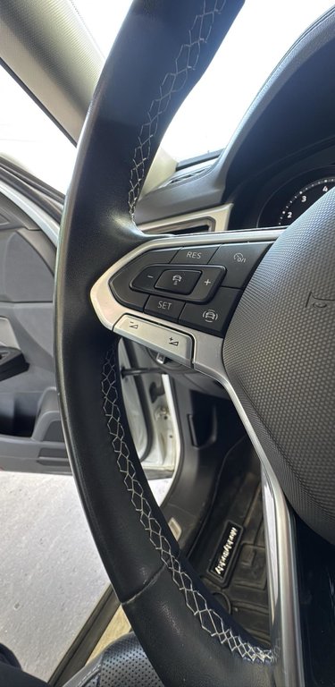 2021 Volkswagen Atlas Highline Cuir Toit Panoramique in Terrebonne, Quebec - 14 - w1024h768px