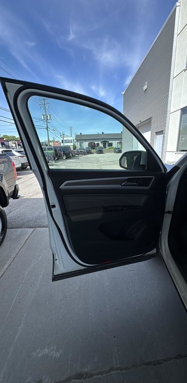 2021 Volkswagen Atlas Highline Cuir Toit Panoramique in Terrebonne, Quebec - 7 - w1024h768px