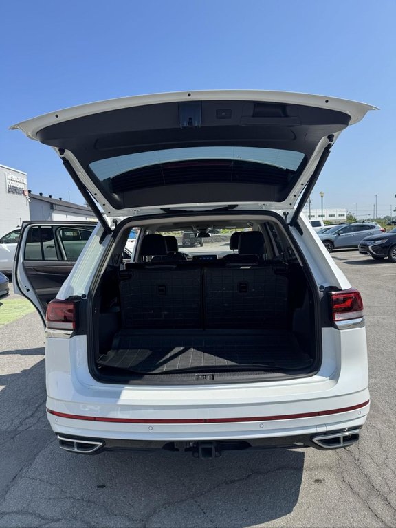 2024 Volkswagen Atlas Execline in Terrebonne, Quebec - 11 - w1024h768px