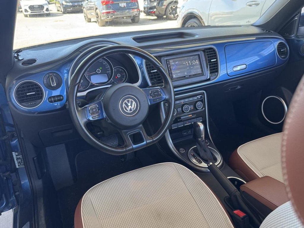 Volkswagen Beetle Convertible Dune Fender Bas Kilométrage 2017 à Terrebonne, Québec - 10 - w1024h768px