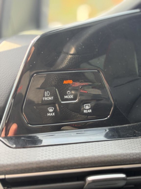 2024 Volkswagen Golf GTI 380 Autobahn Bas Kilométrage in Terrebonne, Quebec - 11 - w1024h768px