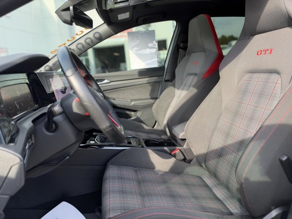 2024 Volkswagen Golf GTI 380 Autobahn Bas Kilométrage in Terrebonne, Quebec - 9 - w1024h768px
