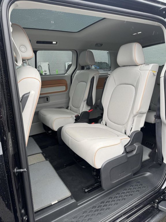 2025 Volkswagen ID. Buzz 1st Edition in Terrebonne, Quebec - 9 - w1024h768px