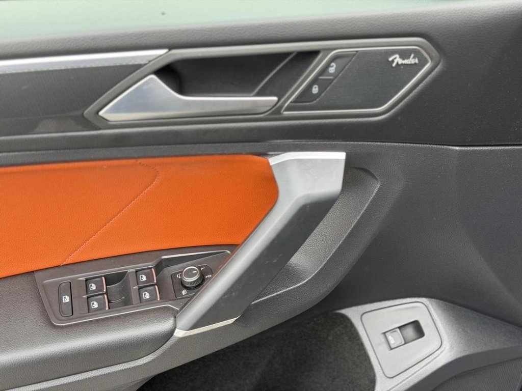 2020 Volkswagen Tiguan Highline R Line Toit Panoramique Fender in Terrebonne, Quebec - 7 - w1024h768px