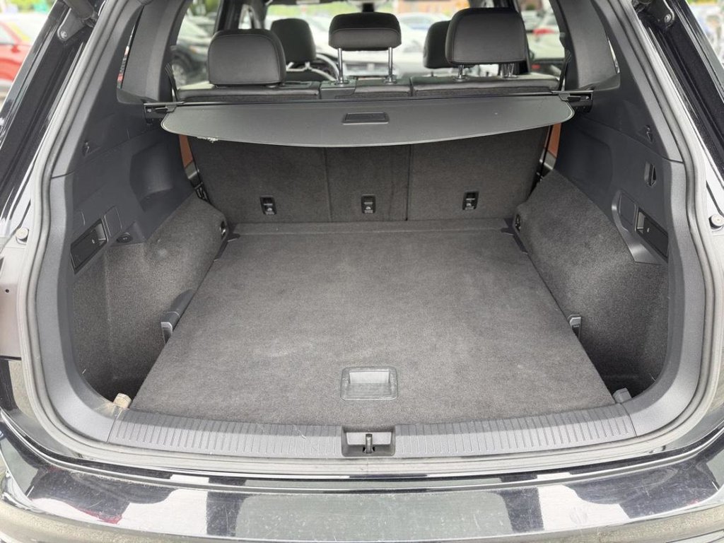 2020 Volkswagen Tiguan Highline R Line Toit Panoramique Fender in Terrebonne, Quebec - 23 - w1024h768px