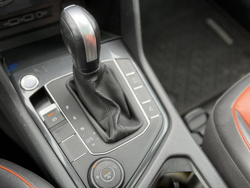 2020 Volkswagen Tiguan Highline R Line Toit Panoramique Fender in Terrebonne, Quebec - 19 - w1024h768px