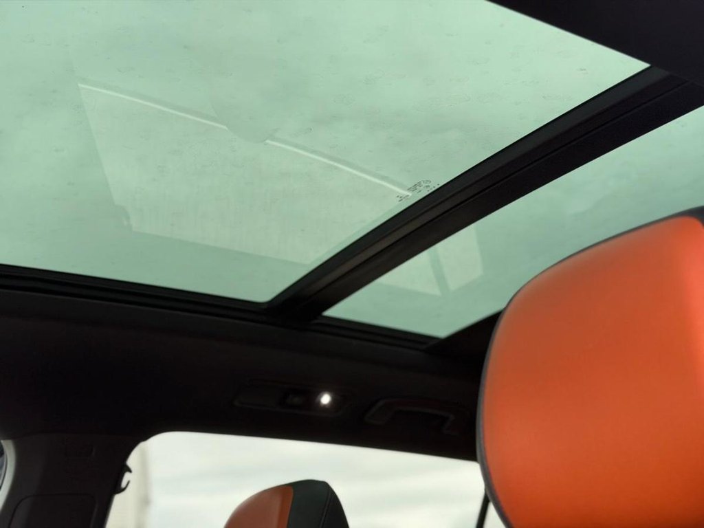 2020 Volkswagen Tiguan Highline R Line Toit Panoramique Fender in Terrebonne, Quebec - 11 - w1024h768px