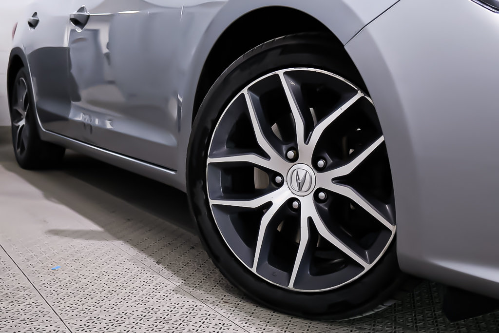2019 Acura ILX PREMIUM + TOIT OUVRANT + CUIR in Terrebonne, Quebec - 9 - w1024h768px
